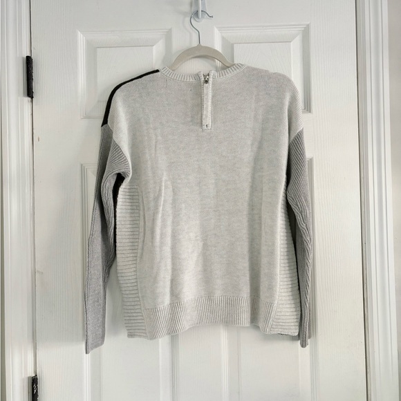 Tahari Color Block Sweater - Picture 2 of 3